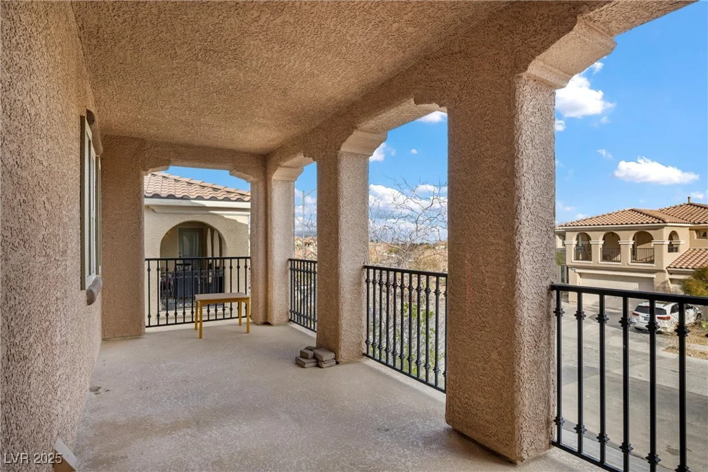 7825 Alameda Creek, Las Vegas, NV 89113