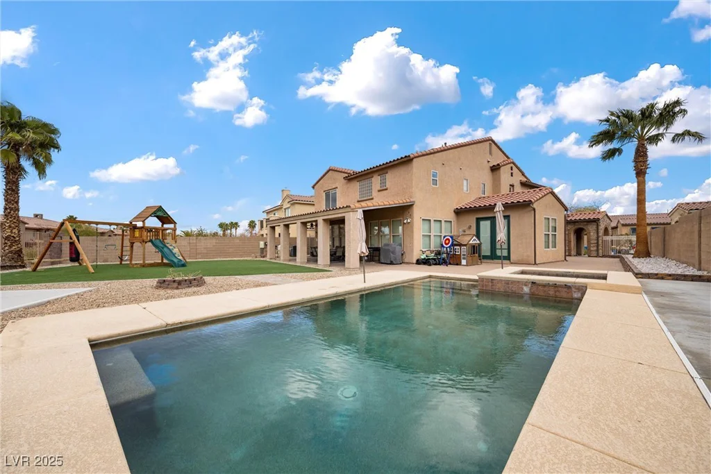 7825 Alameda Creek, Las Vegas, NV 89113