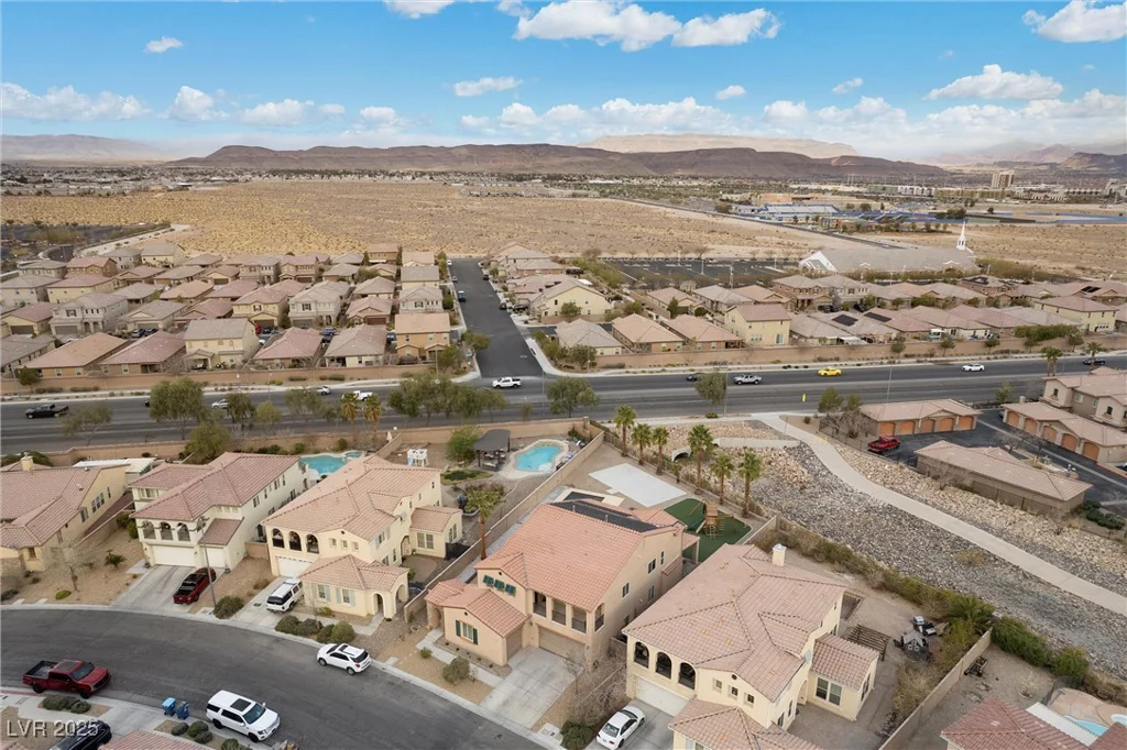 7825 Alameda Creek, Las Vegas, NV 89113