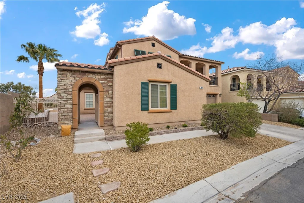 7825 Alameda Creek, Las Vegas, NV 89113