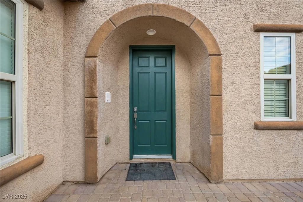 7825 Alameda Creek, Las Vegas, NV 89113
