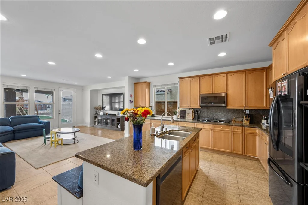 7825 Alameda Creek, Las Vegas, NV 89113