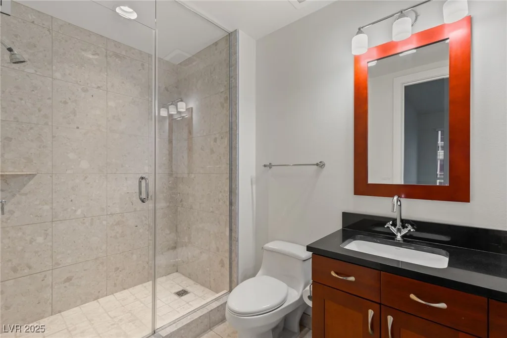 4575 Dean Martin, Las Vegas, NV 89103