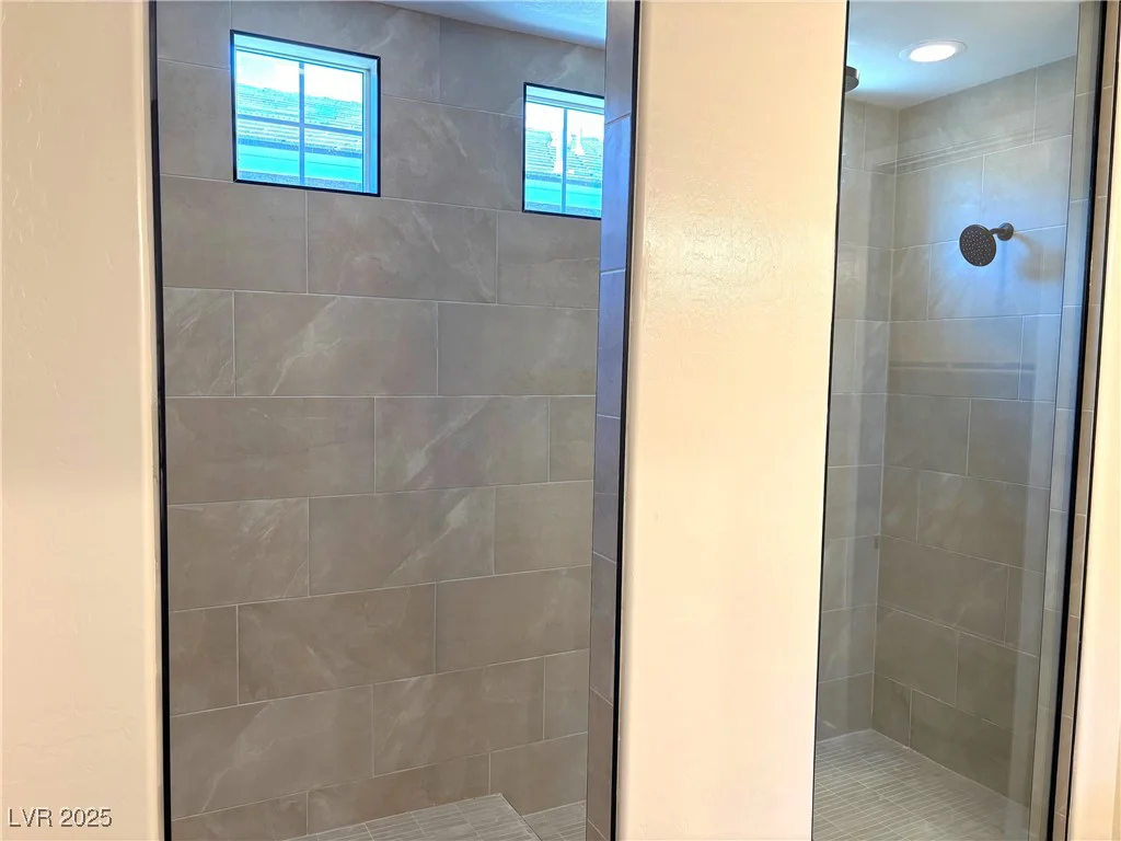 10233 Tumbaga, Las Vegas, NV 89183
