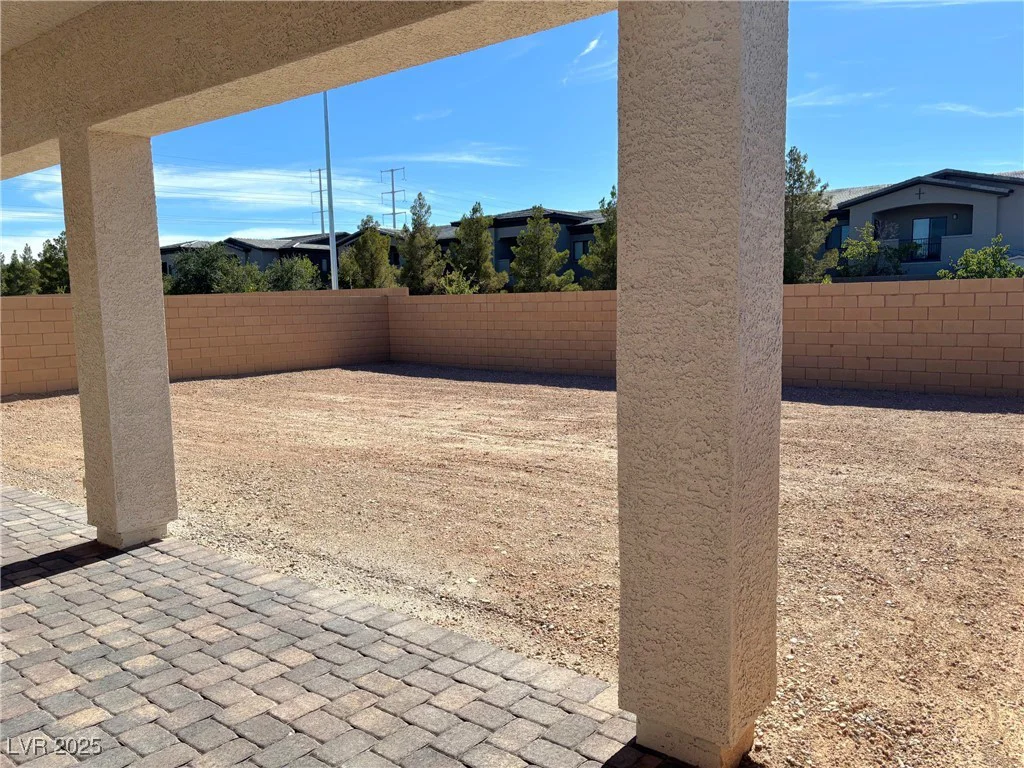 10233 Tumbaga, Las Vegas, NV 89183
