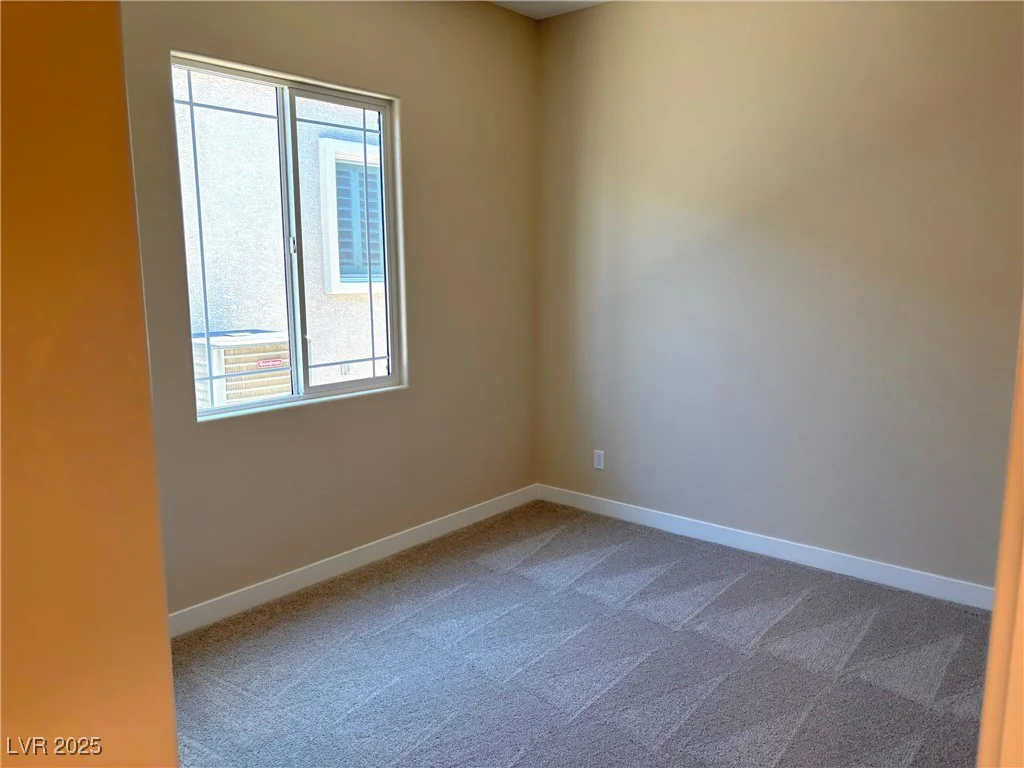 10233 Tumbaga, Las Vegas, NV 89183