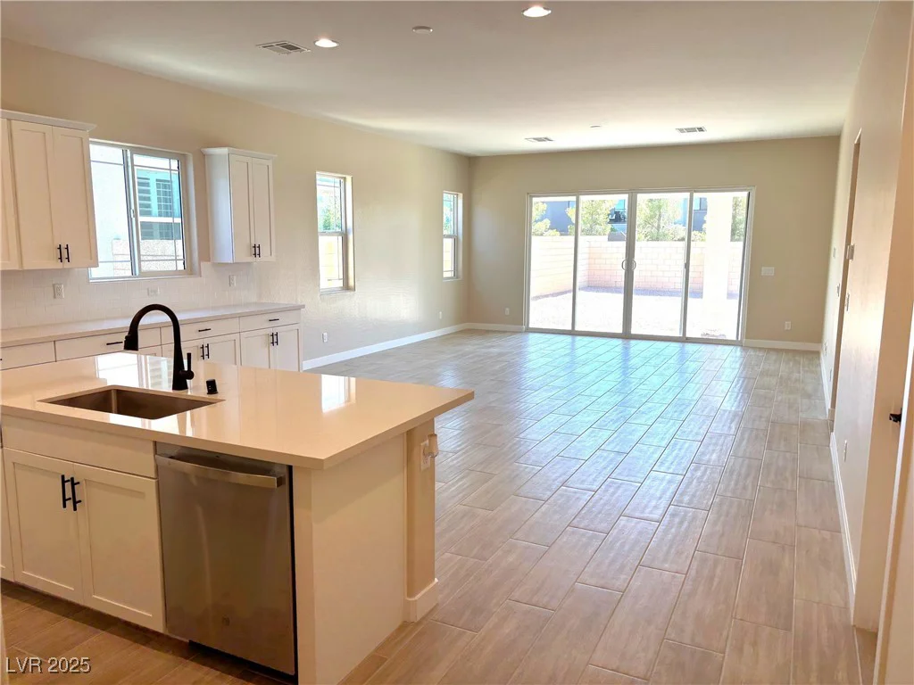 10233 Tumbaga, Las Vegas, NV 89183