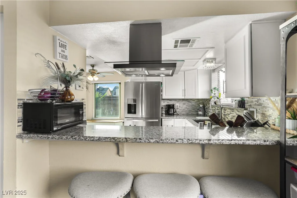 3258 Del Marino, Las Vegas, NV 89121