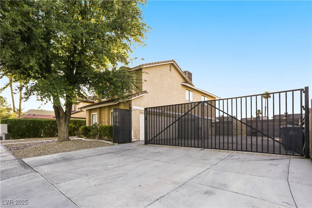 3258 Del Marino, Las Vegas, NV 89121