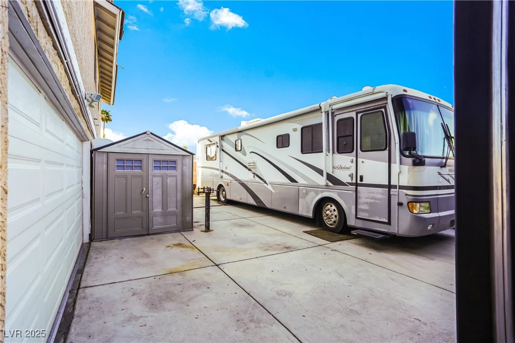 3258 Del Marino, Las Vegas, NV 89121