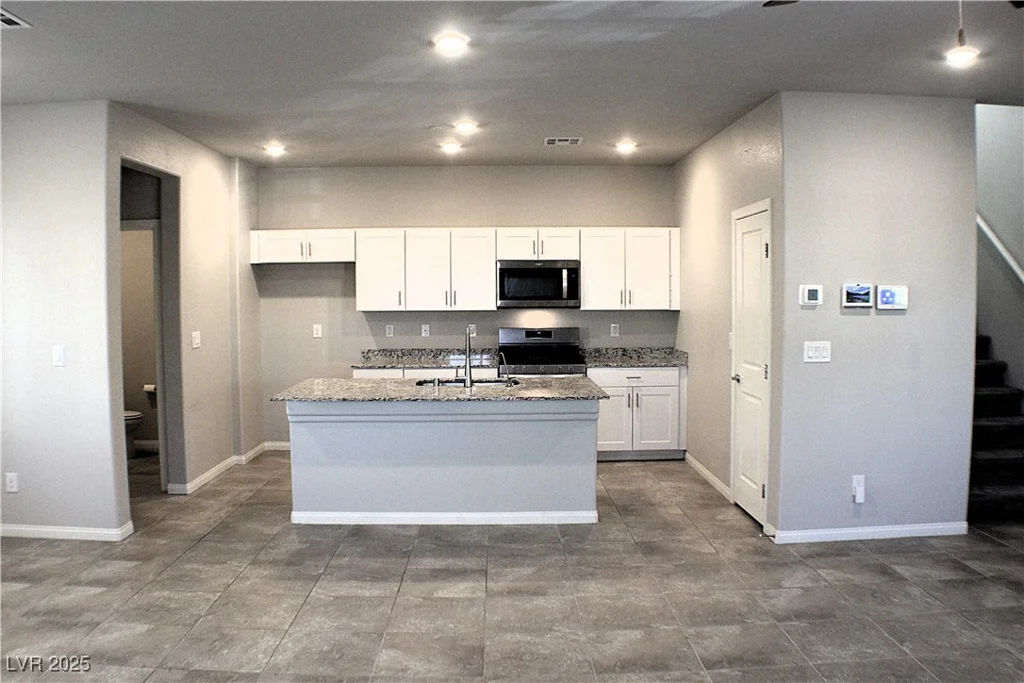 12800 Oceano Dunes, Henderson, NV 89044