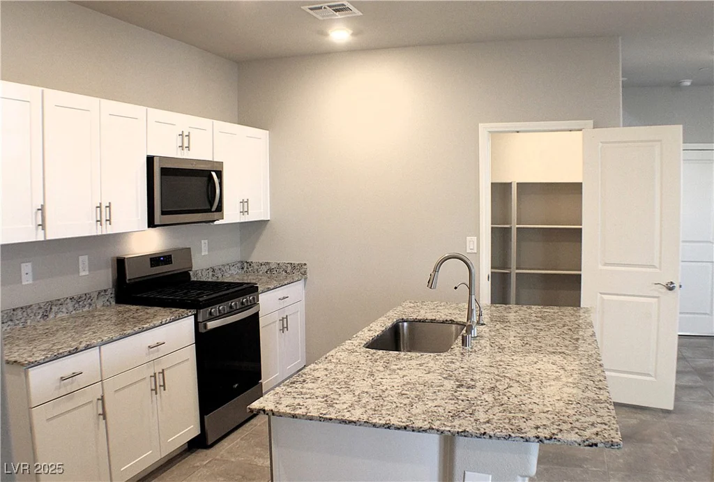 12800 Oceano Dunes, Henderson, NV 89044