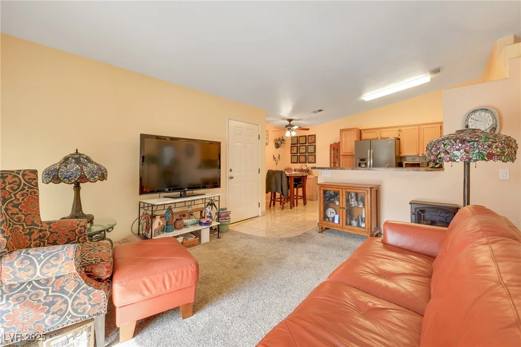 2110 Los Feliz, Las Vegas, NV 89156