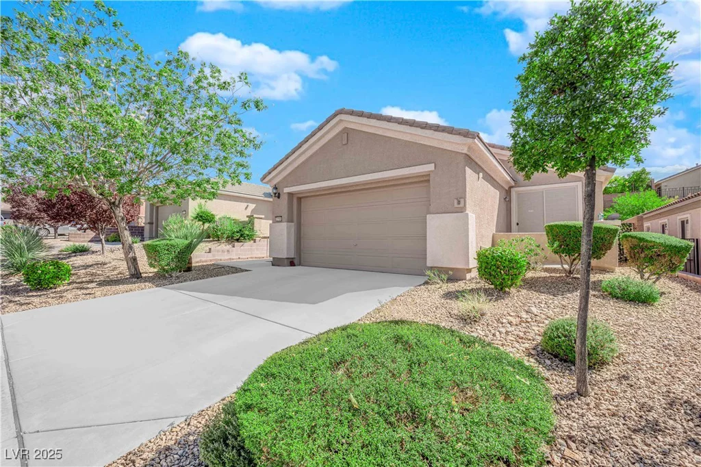 2709 Rue Montpellier, Henderson, NV 89044