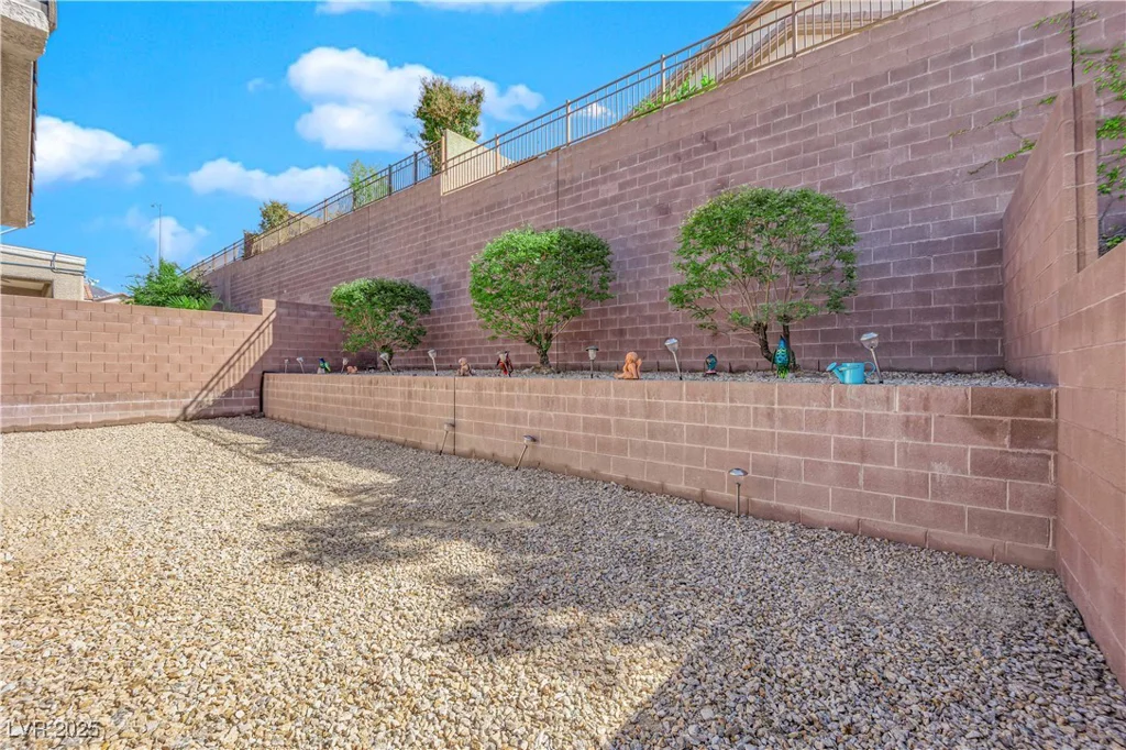 2709 Rue Montpellier, Henderson, NV 89044