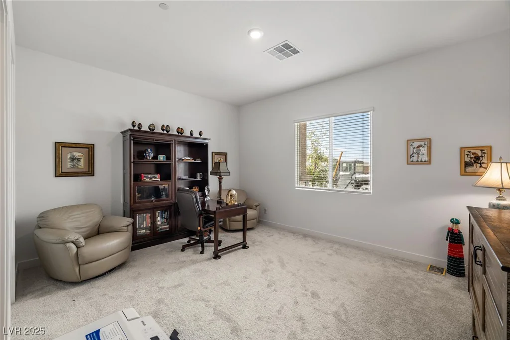 135 Barnett Crest, Henderson, NV 89015