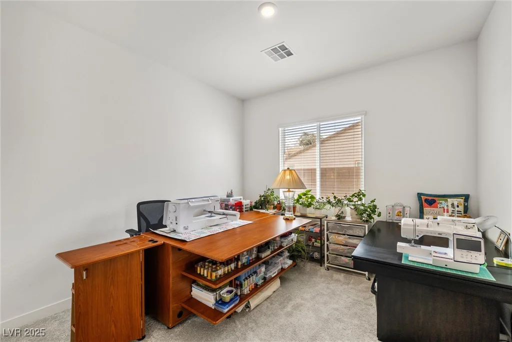 135 Barnett Crest, Henderson, NV 89015