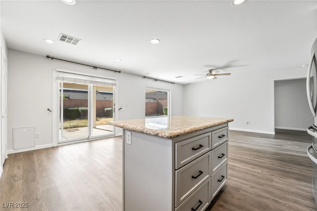 206 Lynbrook, Henderson, NV 89012