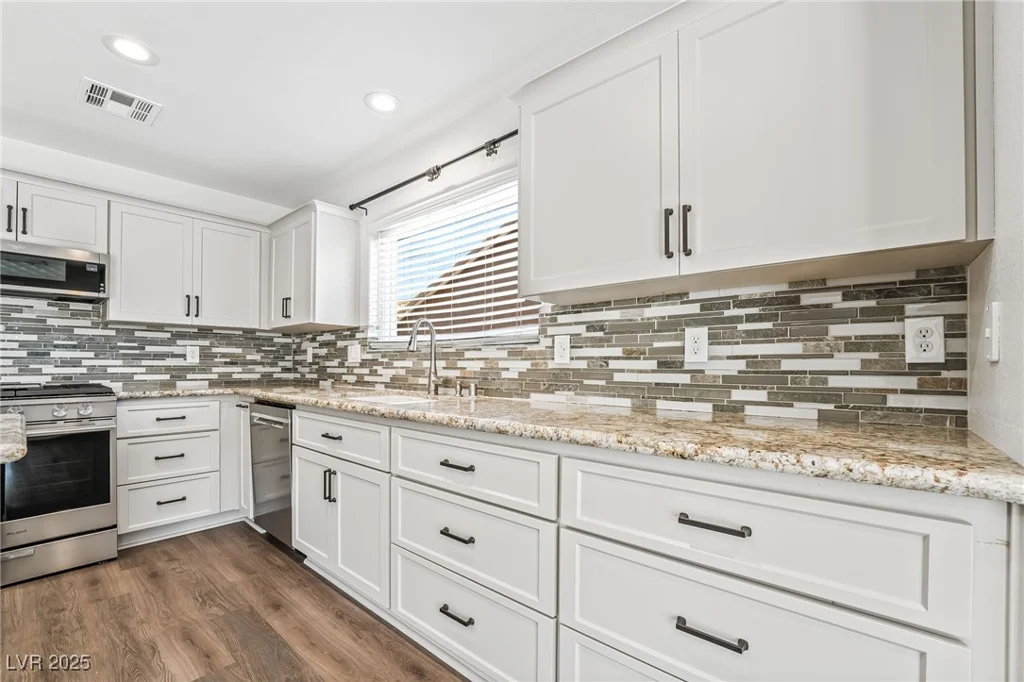 206 Lynbrook, Henderson, NV 89012