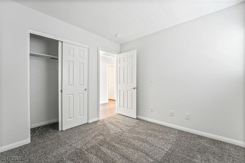 206 Lynbrook, Henderson, NV 89012