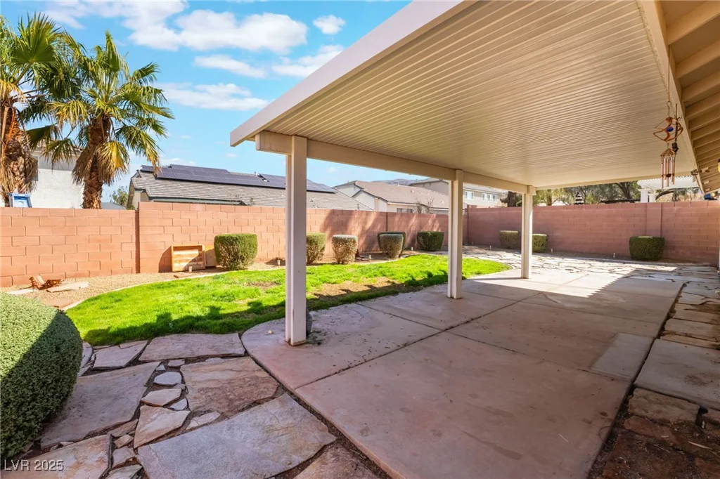 206 Lynbrook, Henderson, NV 89012