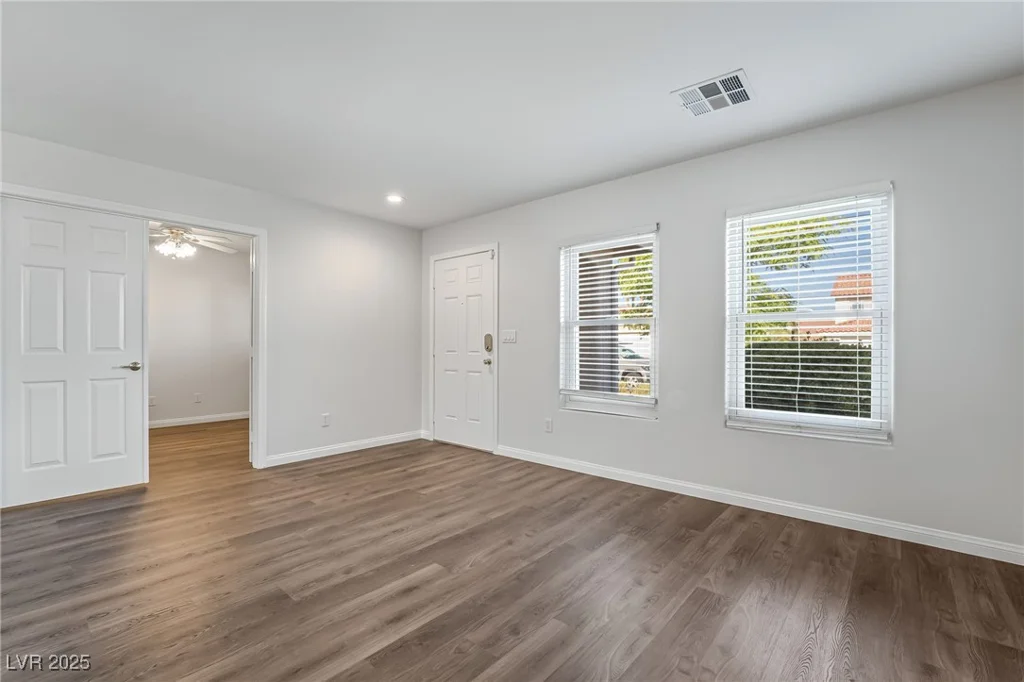 206 Lynbrook, Henderson, NV 89012