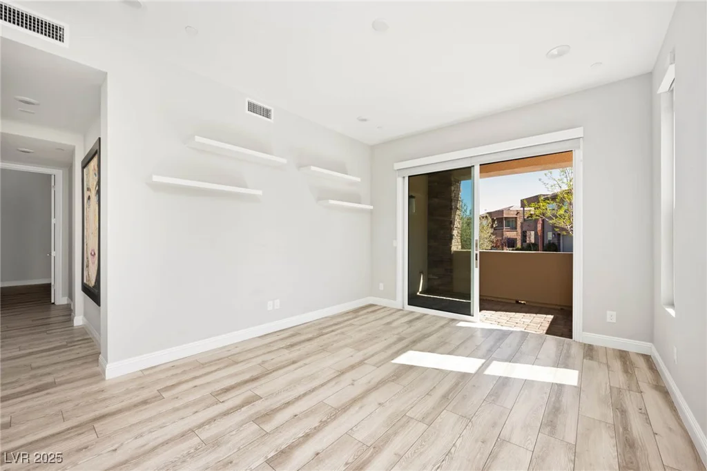 11280 GRANITE RIDGE, Las Vegas, NV 89135