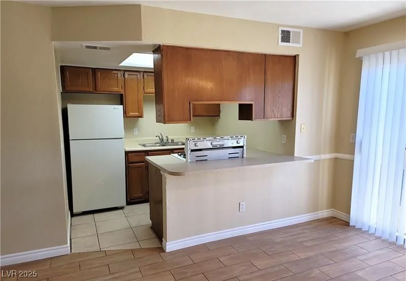 530 Sellers, Henderson, NV 89011