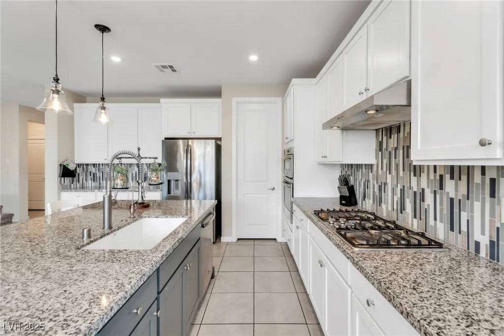 9675 Bold Skye, Las Vegas, NV 89166