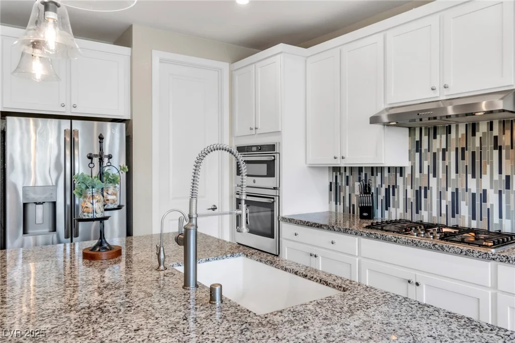 9675 Bold Skye, Las Vegas, NV 89166