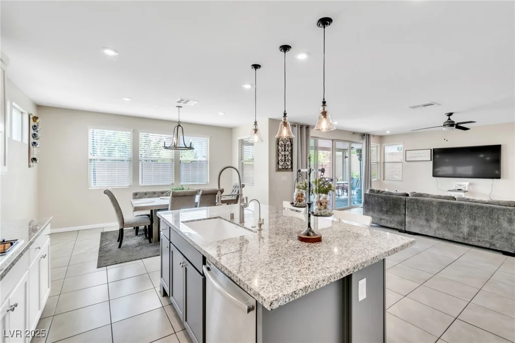 9675 Bold Skye, Las Vegas, NV 89166