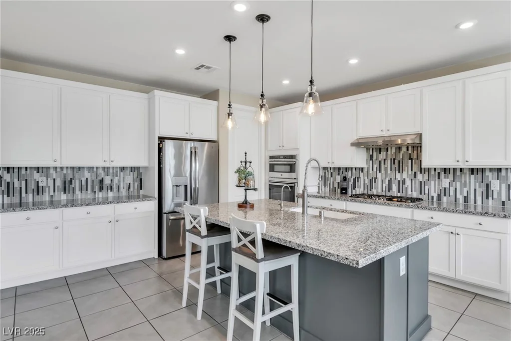 9675 Bold Skye, Las Vegas, NV 89166