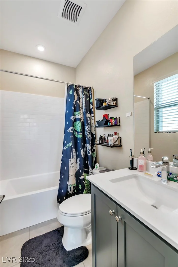 9675 Bold Skye, Las Vegas, NV 89166