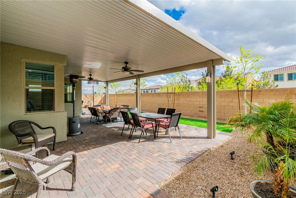 9675 Bold Skye, Las Vegas, NV 89166