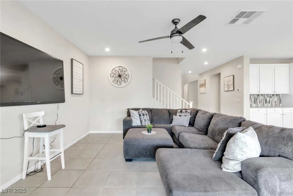 9675 Bold Skye, Las Vegas, NV 89166
