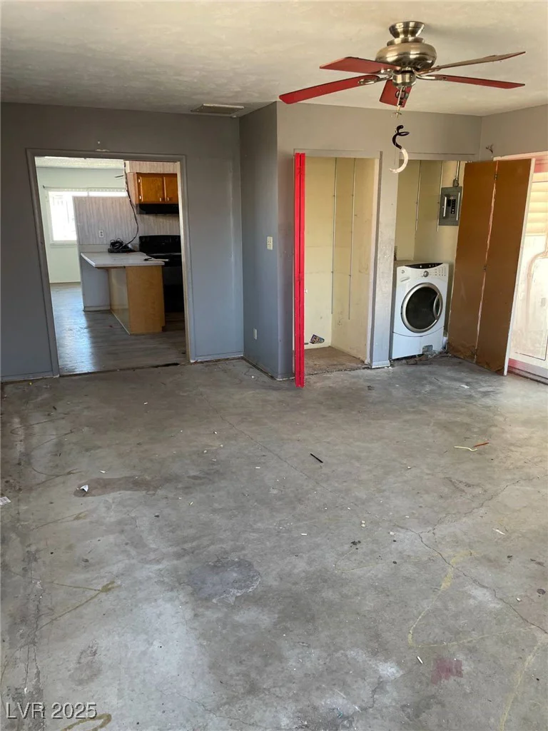 2481 San Marcos, Las Vegas, NV 89115