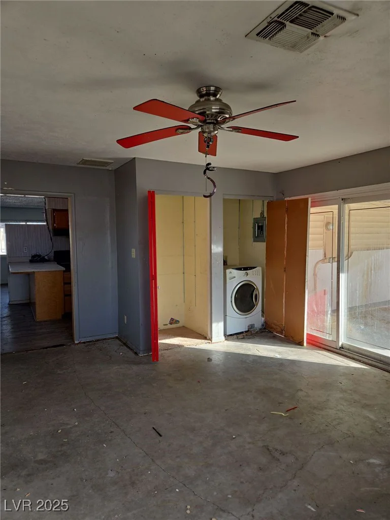 2481 San Marcos, Las Vegas, NV 89115
