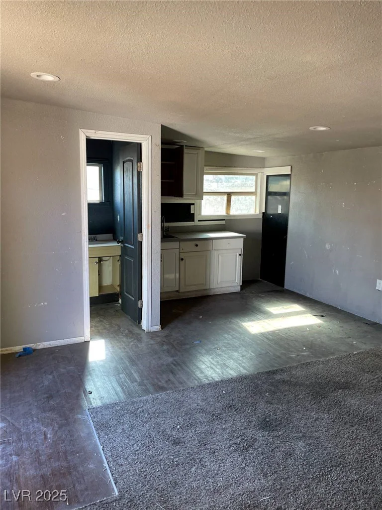 2481 San Marcos, Las Vegas, NV 89115