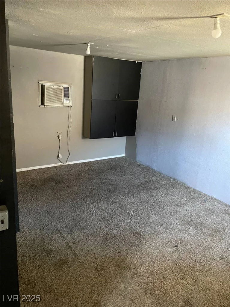 2481 San Marcos, Las Vegas, NV 89115