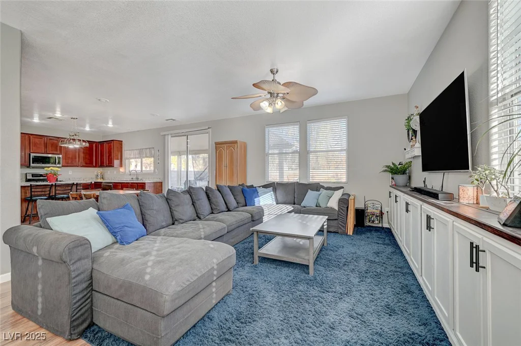 6104 Talbot Springs, North Las Vegas, NV 89081