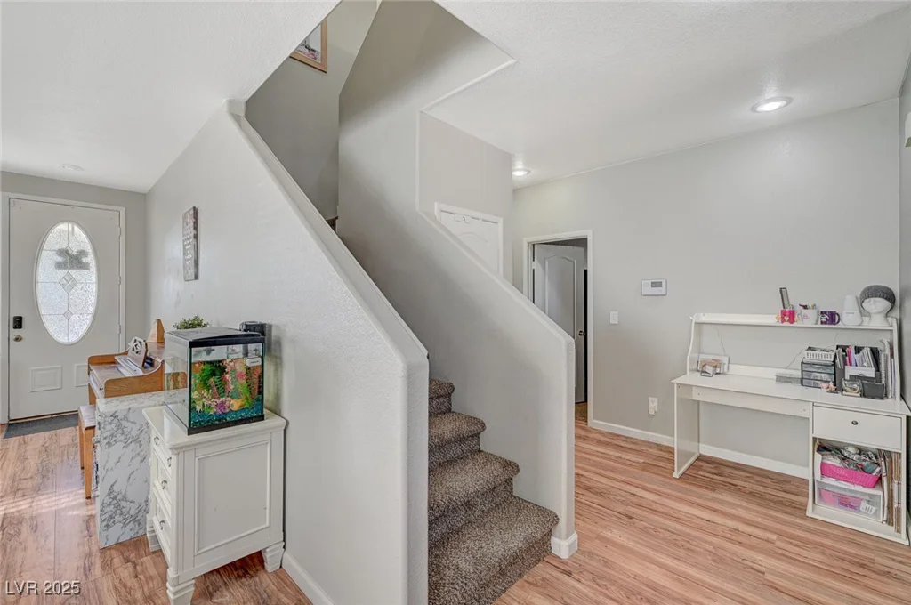 6104 Talbot Springs, North Las Vegas, NV 89081
