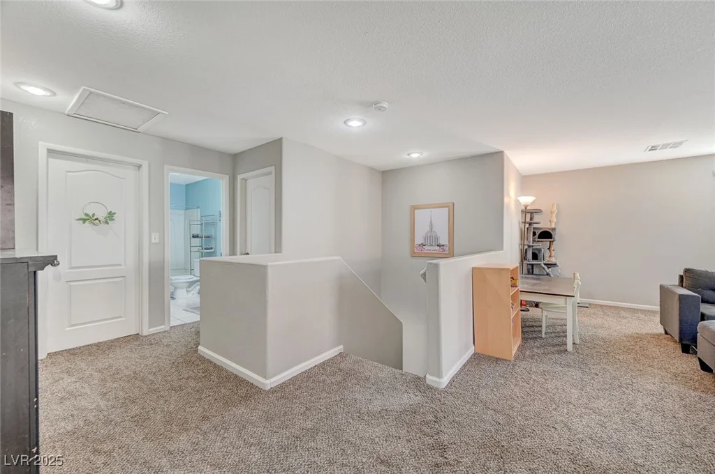6104 Talbot Springs, North Las Vegas, NV 89081
