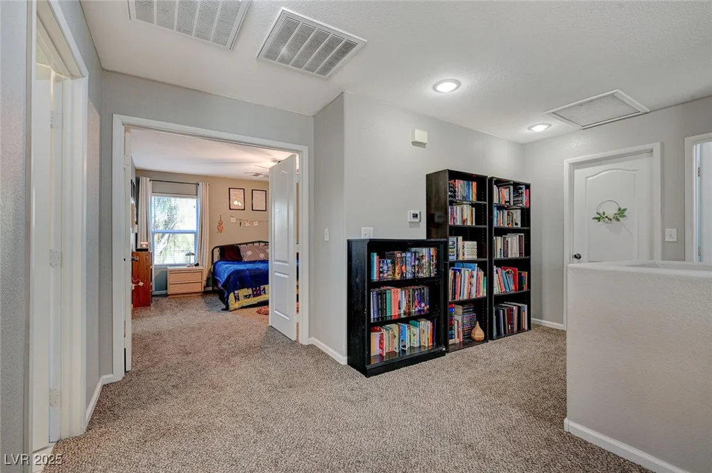 6104 Talbot Springs, North Las Vegas, NV 89081