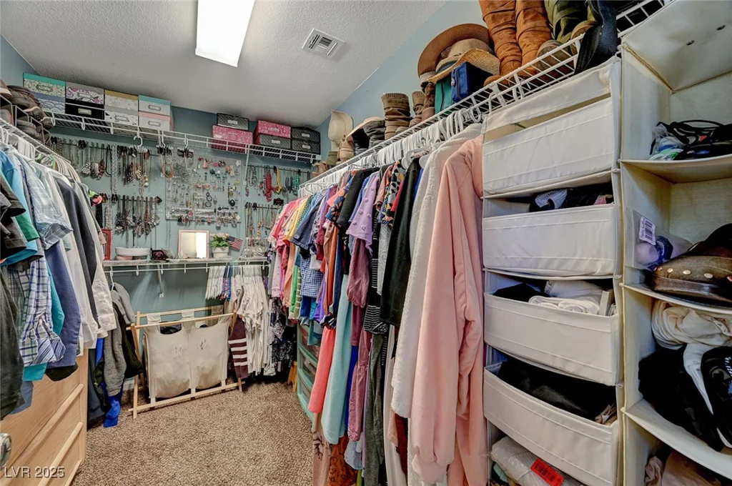 6104 Talbot Springs, North Las Vegas, NV 89081
