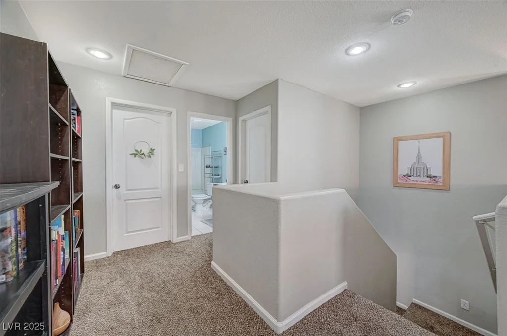 6104 Talbot Springs, North Las Vegas, NV 89081