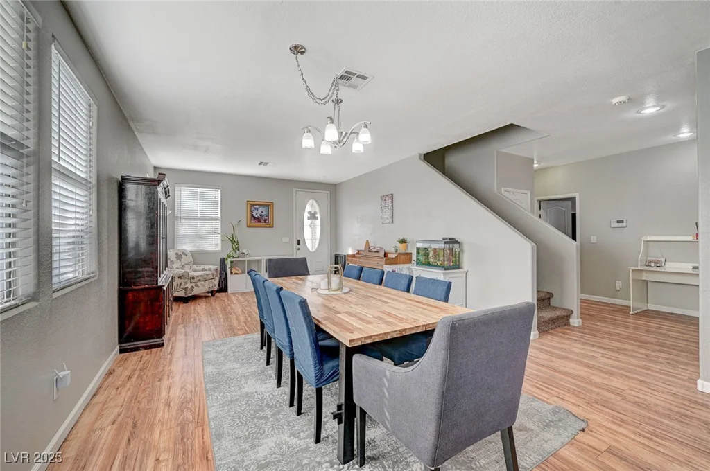 6104 Talbot Springs, North Las Vegas, NV 89081