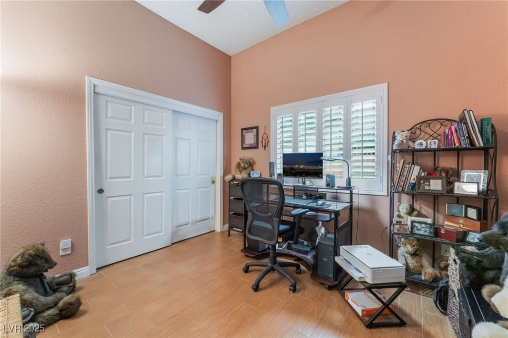 5528 Apache Wells, Las Vegas, NV 89130