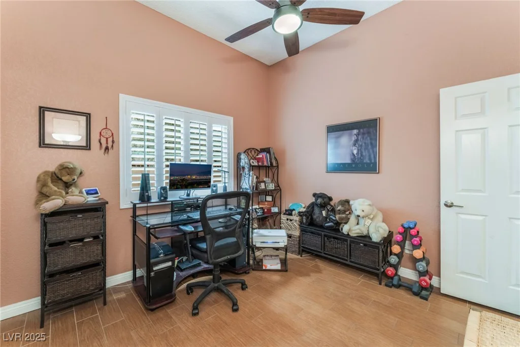 5528 Apache Wells, Las Vegas, NV 89130