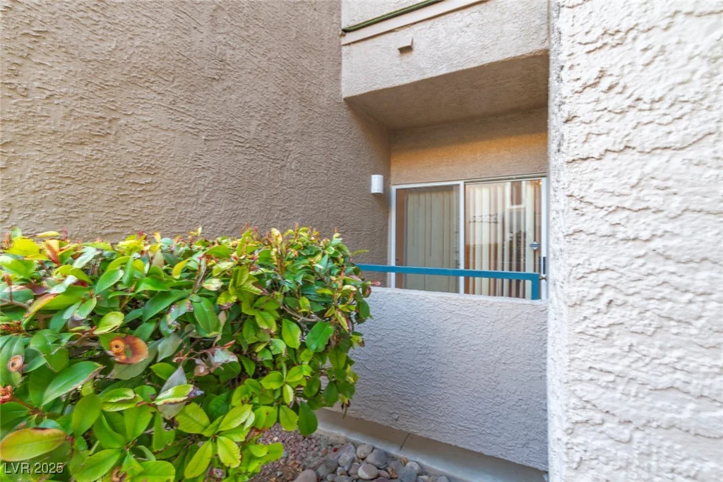 2152 Turquoise Ridge, Las Vegas, NV 89117