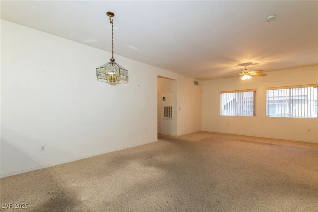 2152 Turquoise Ridge, Las Vegas, NV 89117